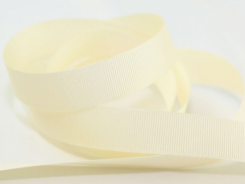Berisfords Grosgrain Ribbon 9607 Ivory