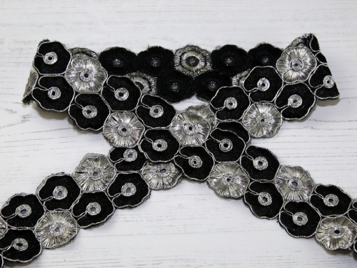 Stephanoise Metallic Floral Braid Trim Black & Silver