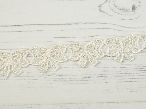 Guipure Bow Lace Trim Ivory