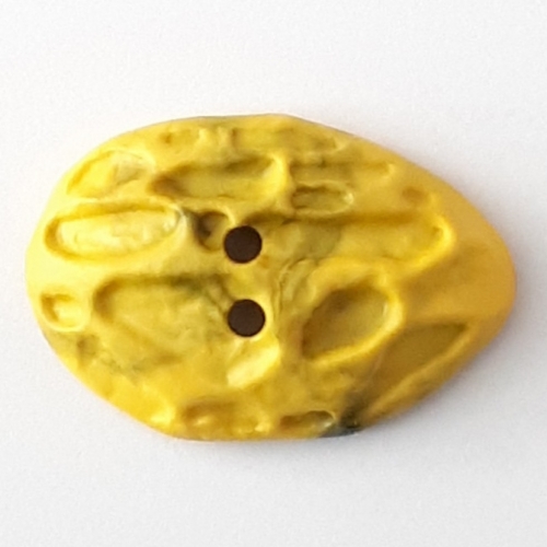 Dill Irregular Plastic Buttons (Value Pack) Yellow