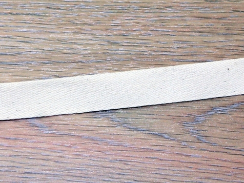 Essential Trimmings Premium Cotton Tape Natural