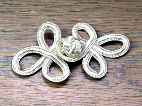 Chinese Button Frog Fasteners Ivory