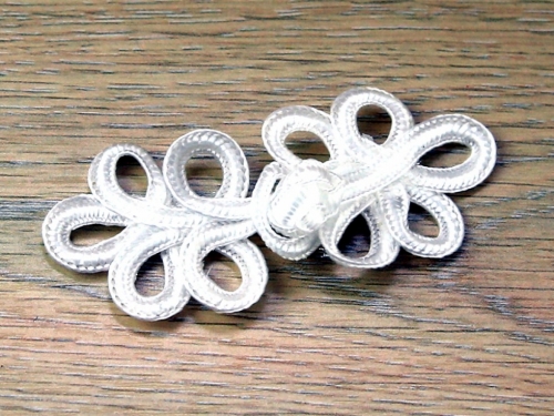 Chinese Button Frog Fasteners White