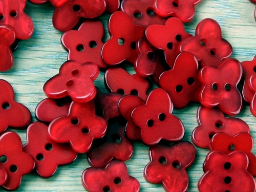 Trimits Pearlised Butterfly Buttons (Value Pack) Red