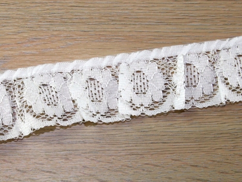 Gathered Lace Trim Cream