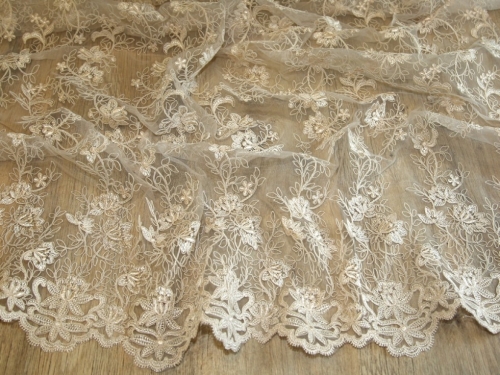 Deadstock Heavy Guipure Lace Fabric Beige