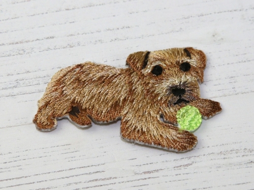 Patch Motif Dog Beige