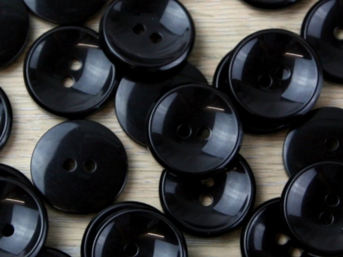 Crendon Round Plastic Buttons (Value Pack) Black