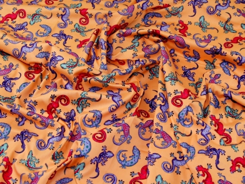 Deadstock 100% Cotton Poplin Fabric Peach