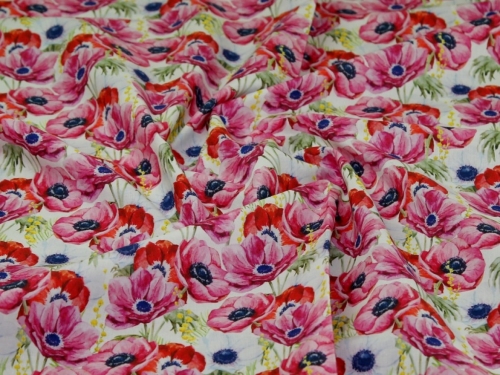 100% Craft Cotton Fabric Pink
