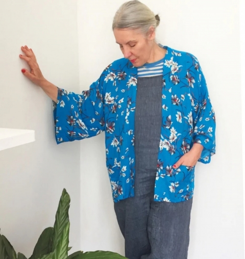 Sewgirl Paper Sewing Pattern Suki Robe