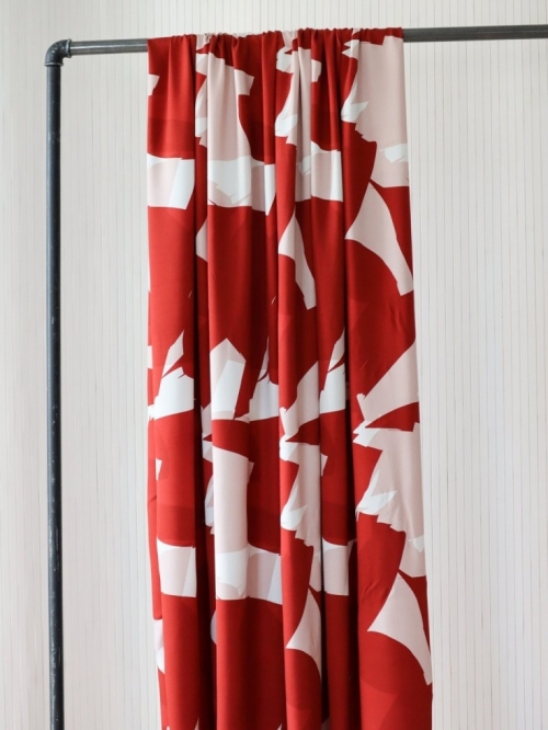 Mind The MAKER Ecovero Viscose Twill Fabric Red