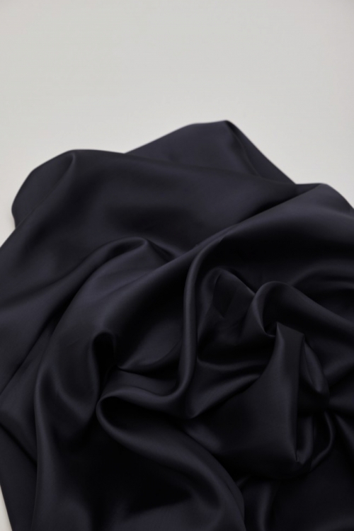 Mind The MAKER Viscose Plain Lining Fabric Dark Navy