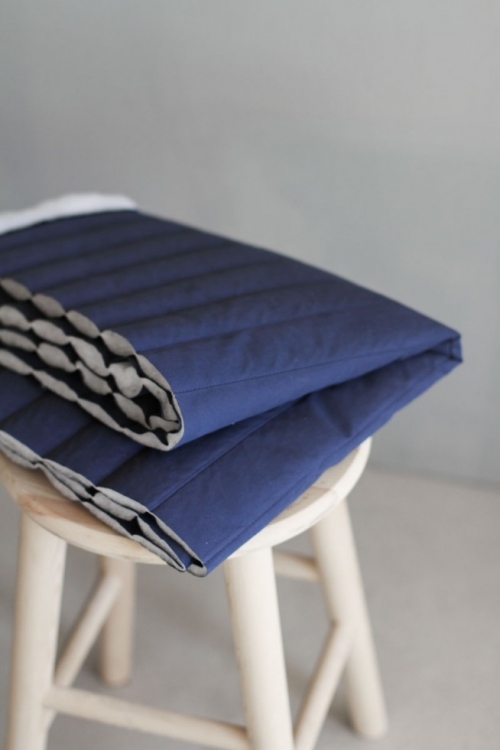 Mind The MAKER Jordan Quilt Strip Shell Quilted Coating Fabric Indigo Night