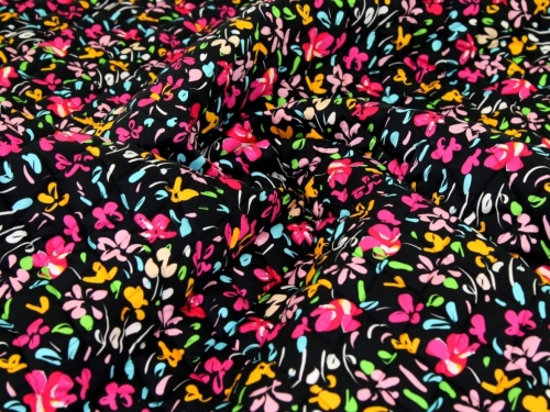 Minerva Exclusive Petal Spray Pre Quilted Reversible Coating Fabric