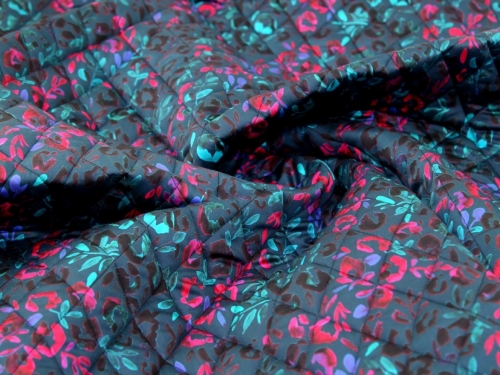 Minerva Exclusive Boudoir Bouquet Pre Quilted Reversible Coating Fabric